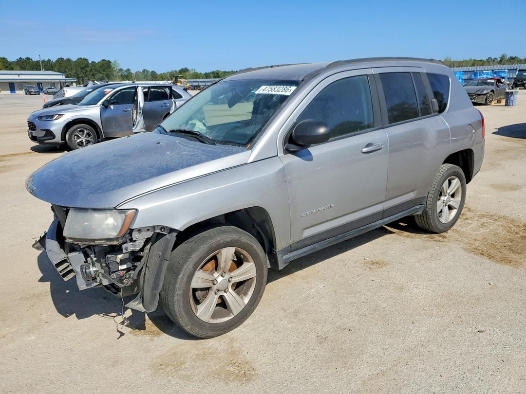 Vue de 2016 JEEP COMPASS SPORT, angle 1