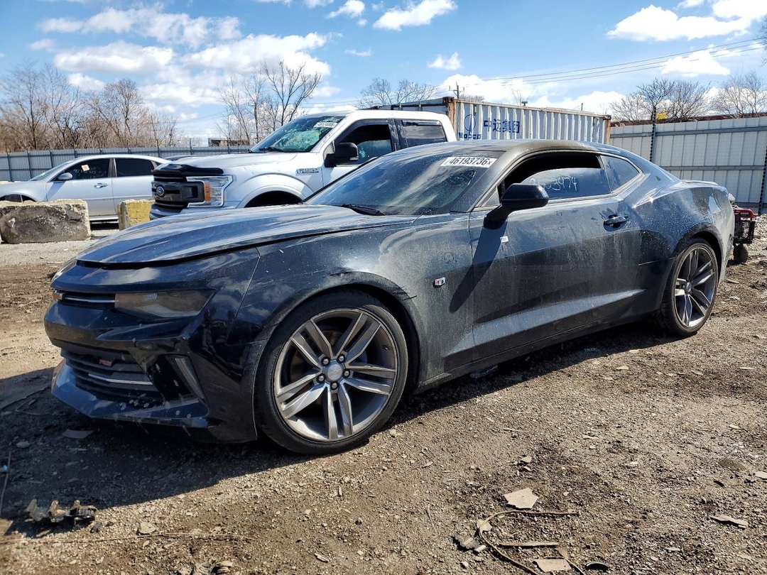 منظر 2017 CHEVROLET CAMARO LT، زاوية 1