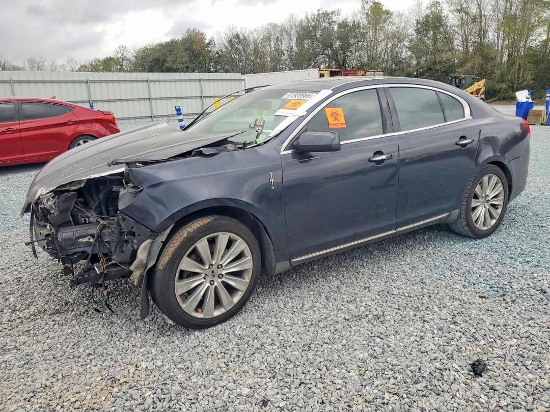 Vista de 2014 LINCOLN MKS, ángulo 1