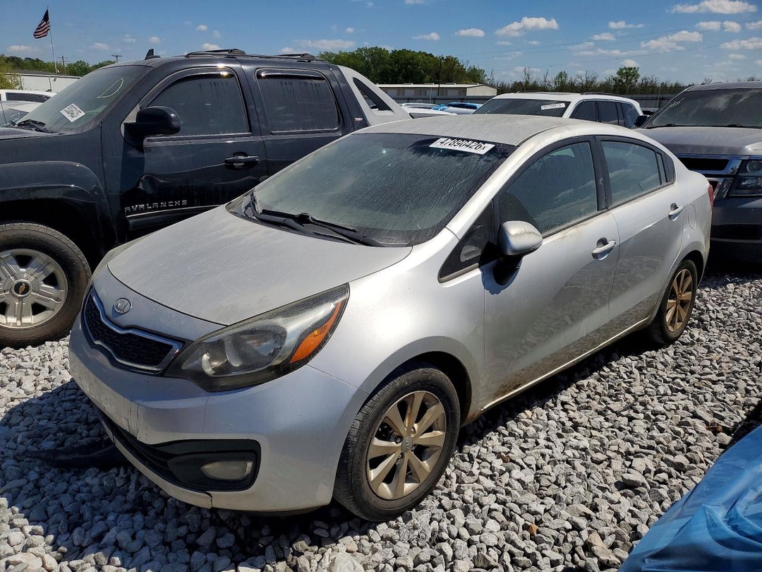Вид 2012 KIA RIO EX, угол 1