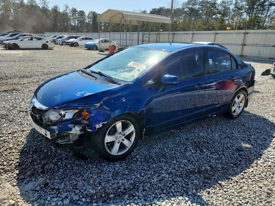 منظر 2010 HONDA CIVIC LX-S، زاوية 1