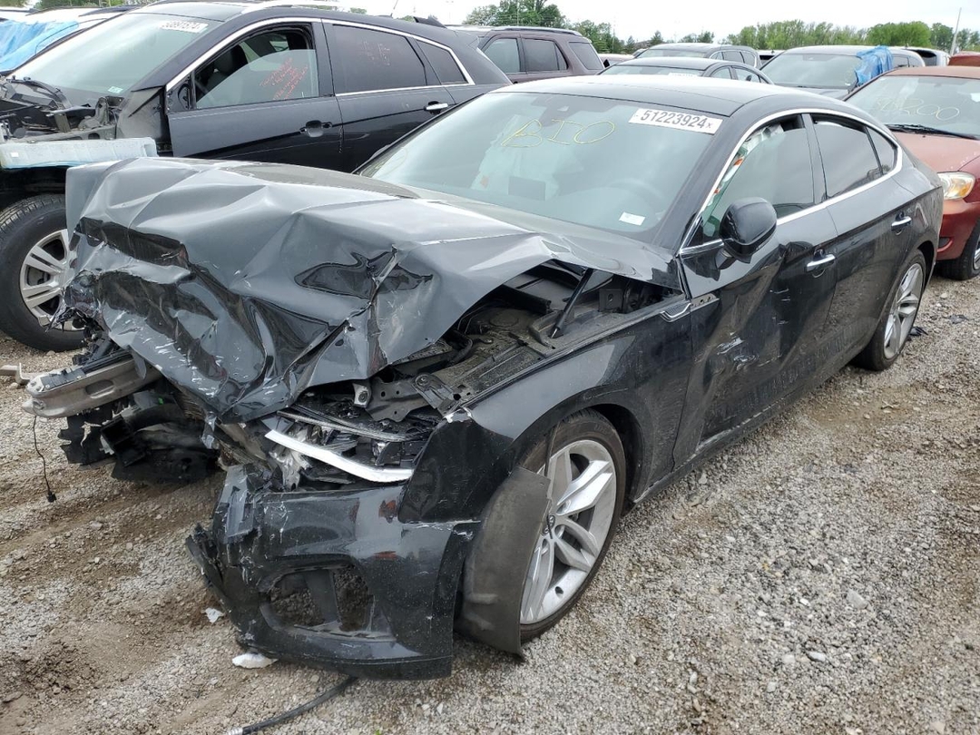 Вид 2019 AUDI A5 PREMIUM, угол 1