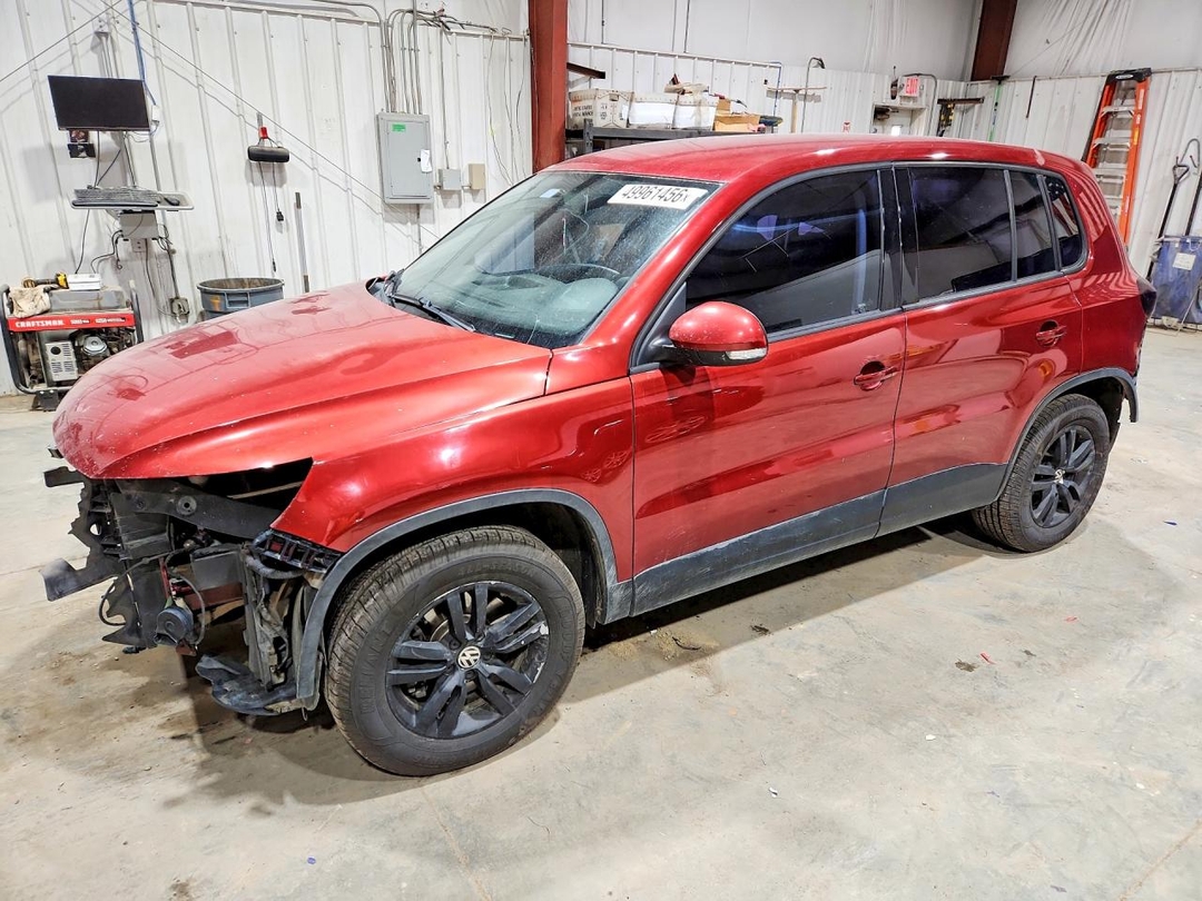 منظر 2012 VOLKSWAGEN TIGUAN S، زاوية 1