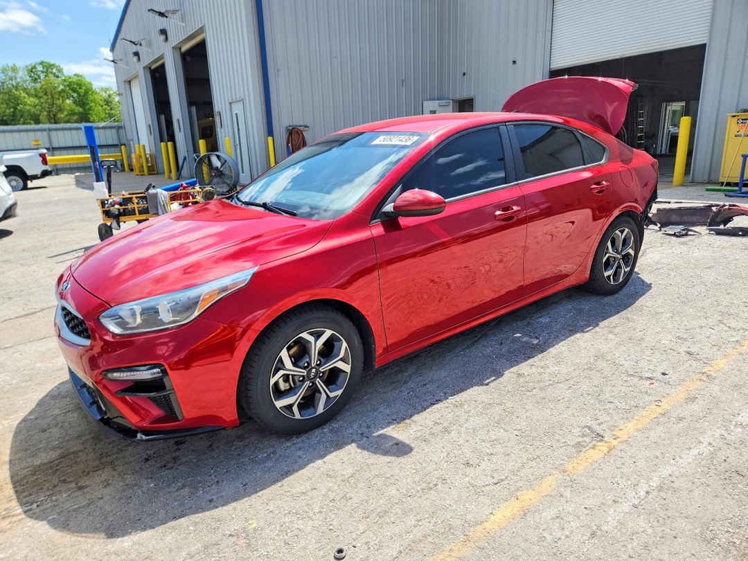 Vue de 2020 KIA FORTE LXS, angle 1