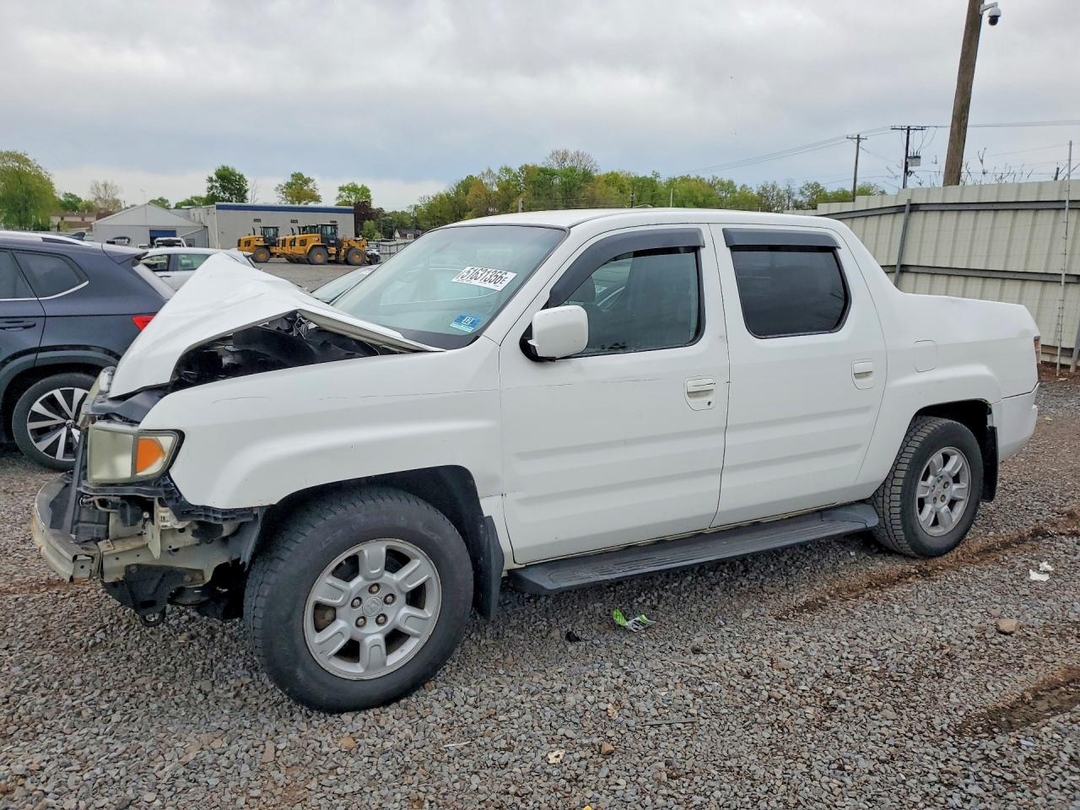 Вид 2006 HONDA RIDGELINE RTS, угол 1