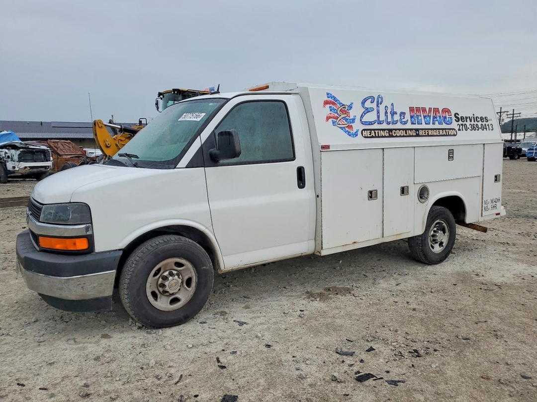 Vista de 2014 CHEVROLET EXPRESS G3500, ángulo 1