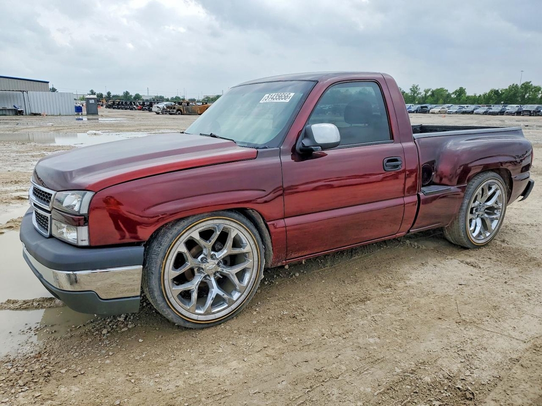 Vista de 2003 GMC NEW SIERRA C1500, ángulo 1