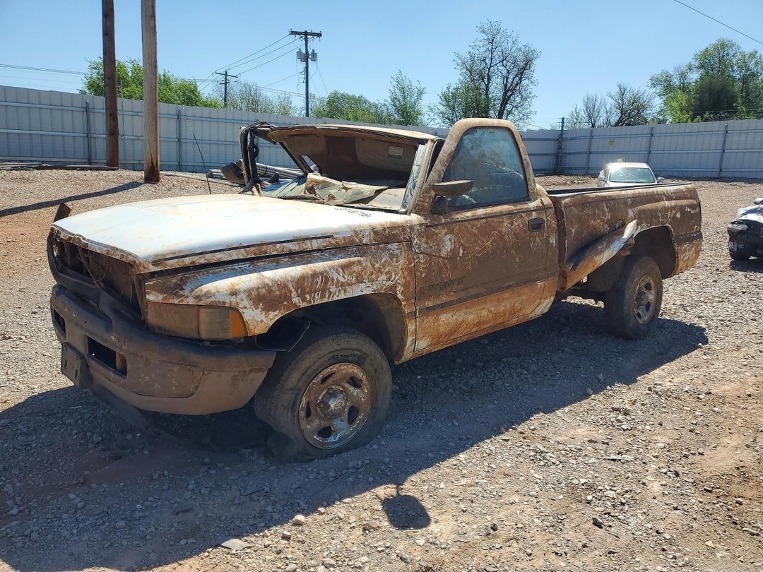 منظر 1996 DODGE RAM 1500، زاوية 1