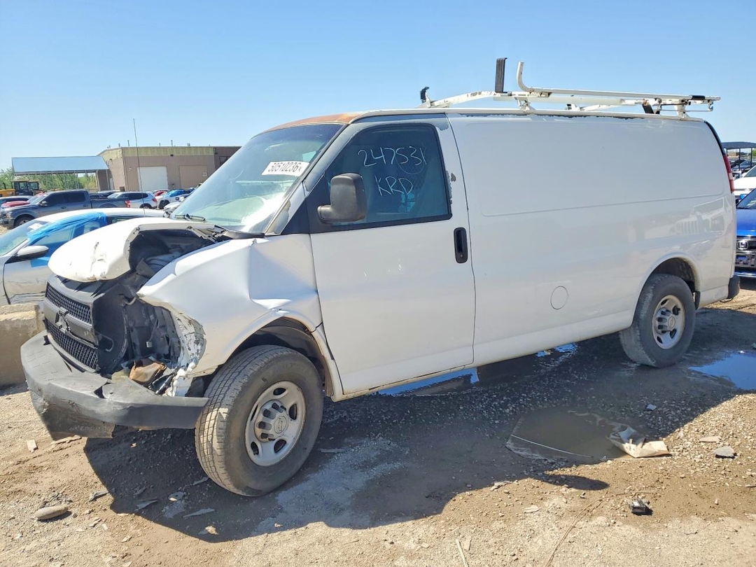 Вид 2009 CHEVROLET EXPRESS G2500, угол 1