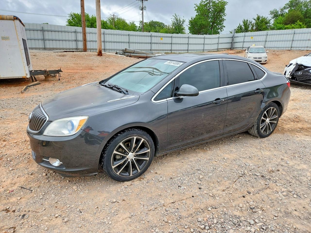 منظر 2016 BUICK VERANO SPORT TOURING، زاوية 1