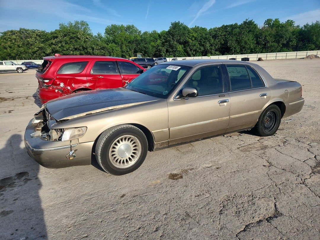 منظر 2002 MERCURY GRAND MARQUIS LS، زاوية 1