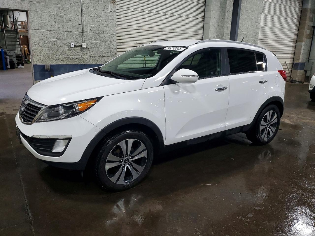 Vue de 2012 KIA SPORTAGE EX, angle 1