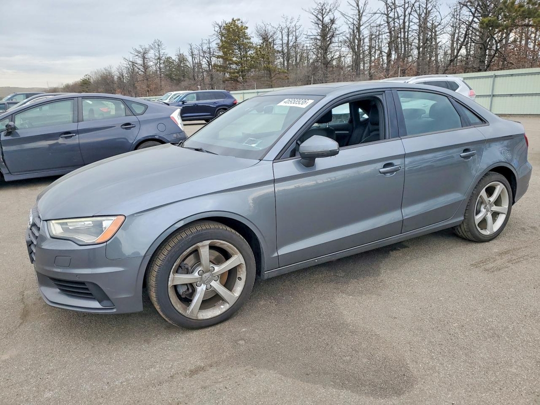 Vue de 2016 AUDI A3 PREMIUM, angle 1