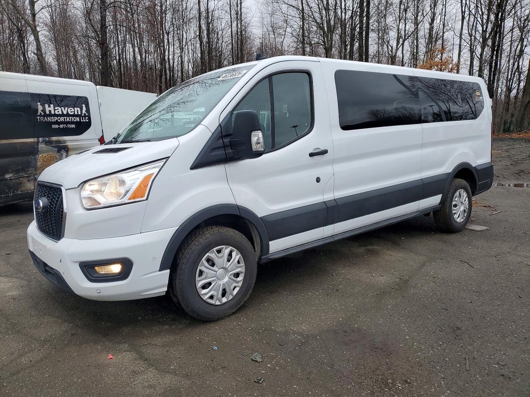 Vista de 2022 FORD TRANSIT T-350, ángulo 1