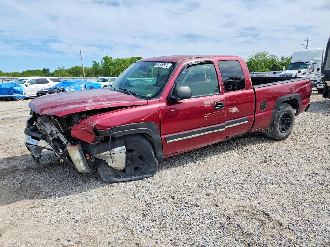 منظر 2004 CHEVROLET SILVERADO C1500، زاوية 1