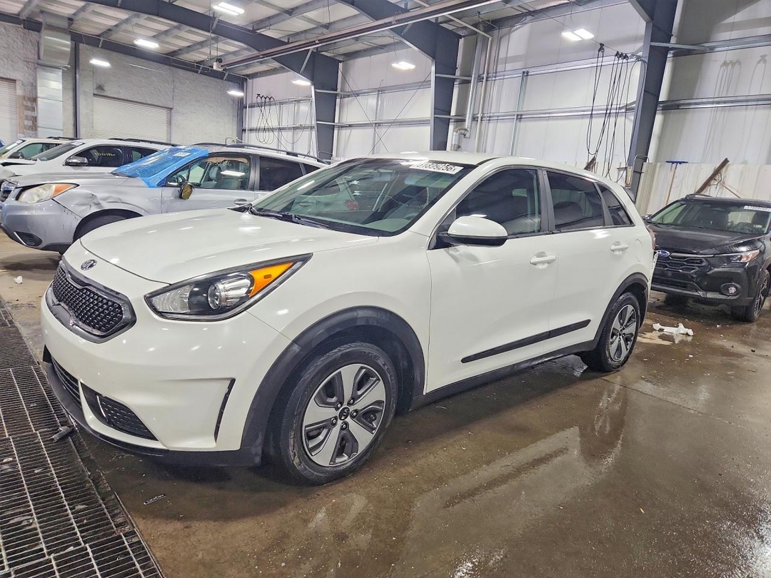 Vedere 2019 KIA NIRO FE, unghi 1