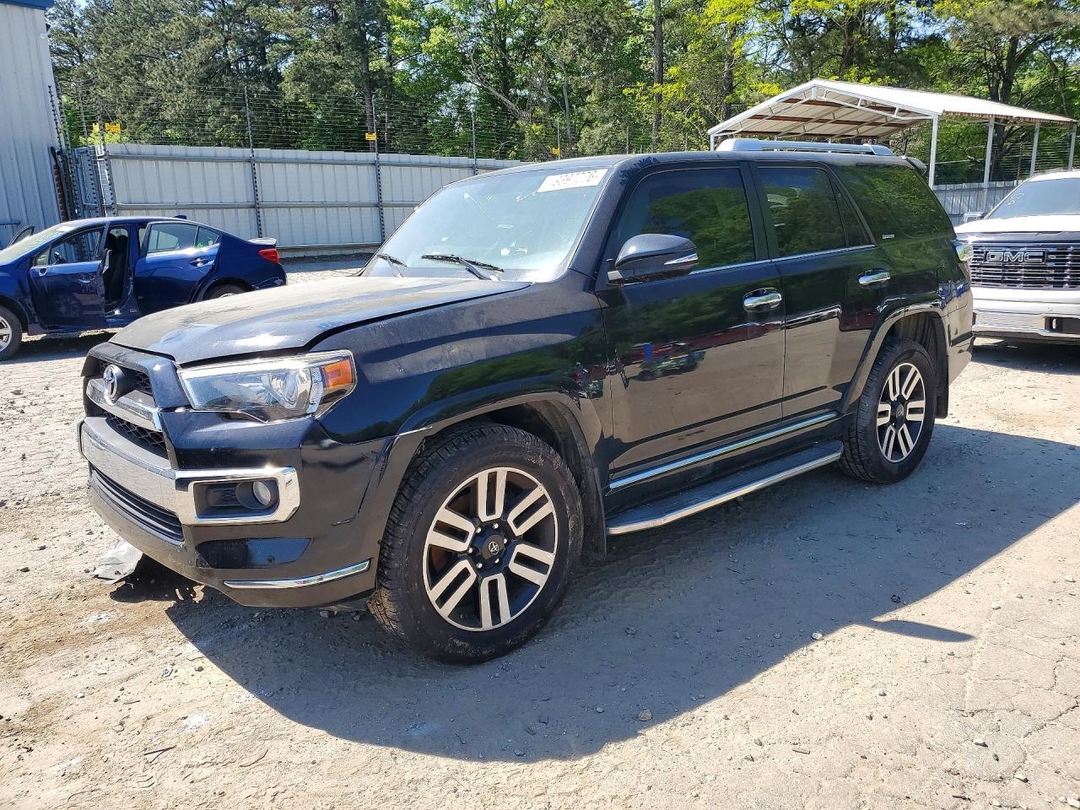Vue de 2017 TOYOTA 4RUNNER LIMITED, angle 1