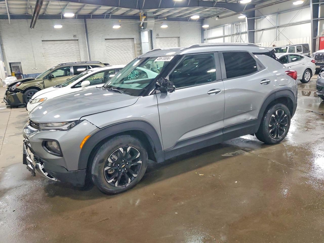Вид 2023 CHEVROLET TRAILBLAZER LT, угол 1