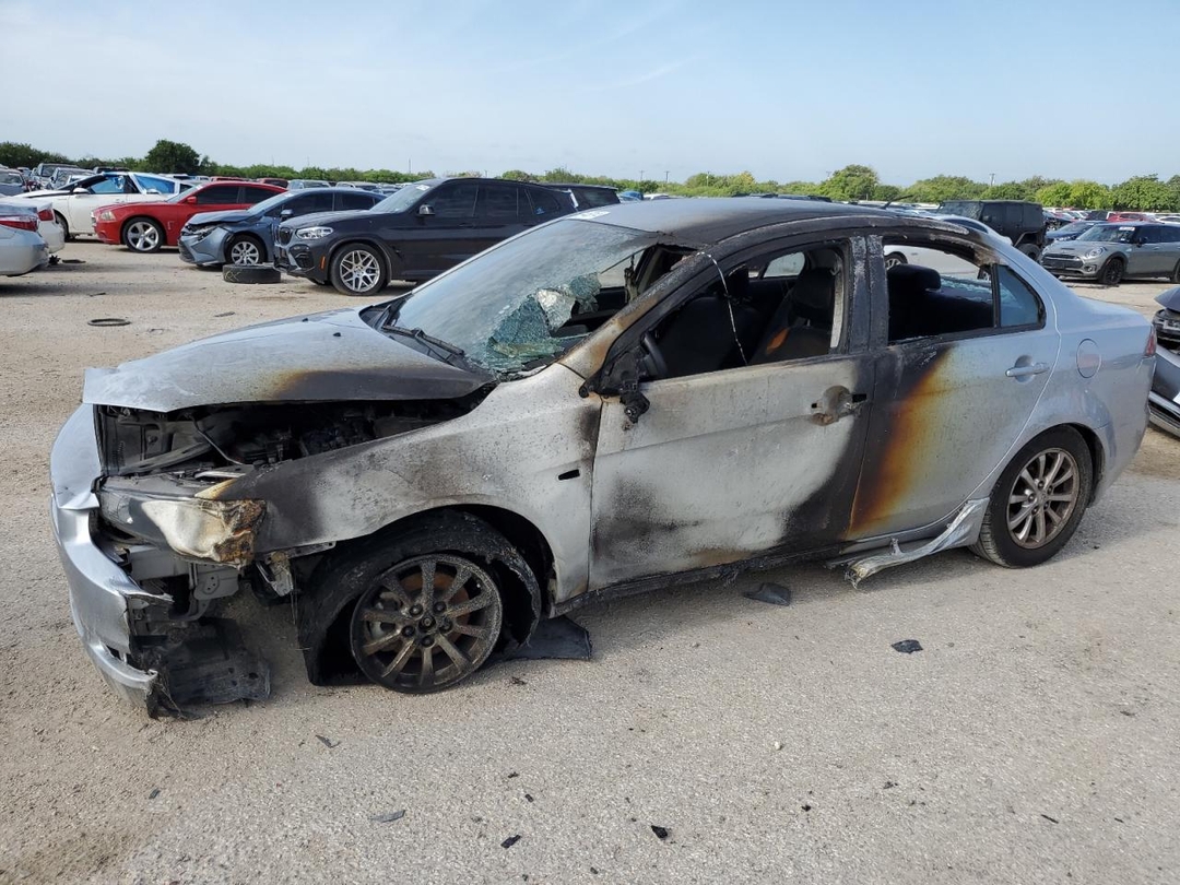 Вид 2014 MITSUBISHI LANCER ES/ES SPORT, угол 1