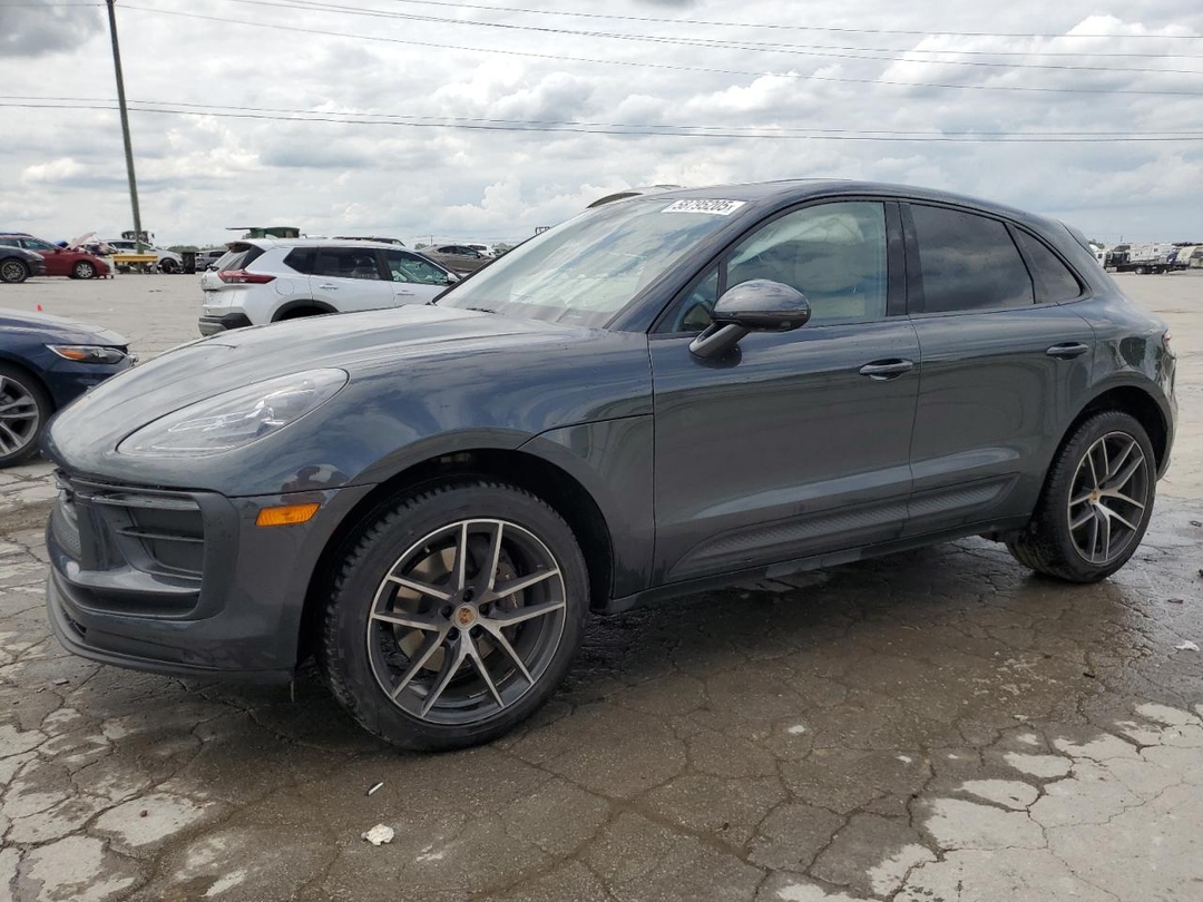 Vue de 2023 PORSCHE MACAN BASE, angle 1