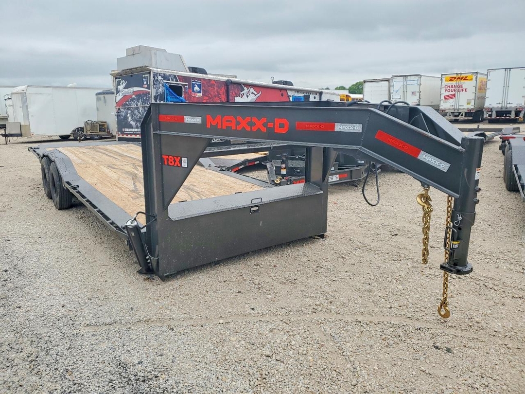 2026 MAXX D EQUIPMENT TRAILER view, angle 1