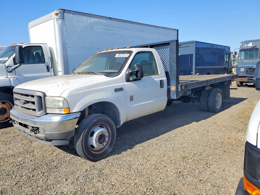 Vista de 2004 FORD F450 SUPER DUTY, ángulo 1