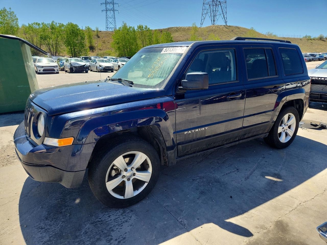 منظر 2016 JEEP PATRIOT LATITUDE، زاوية 1
