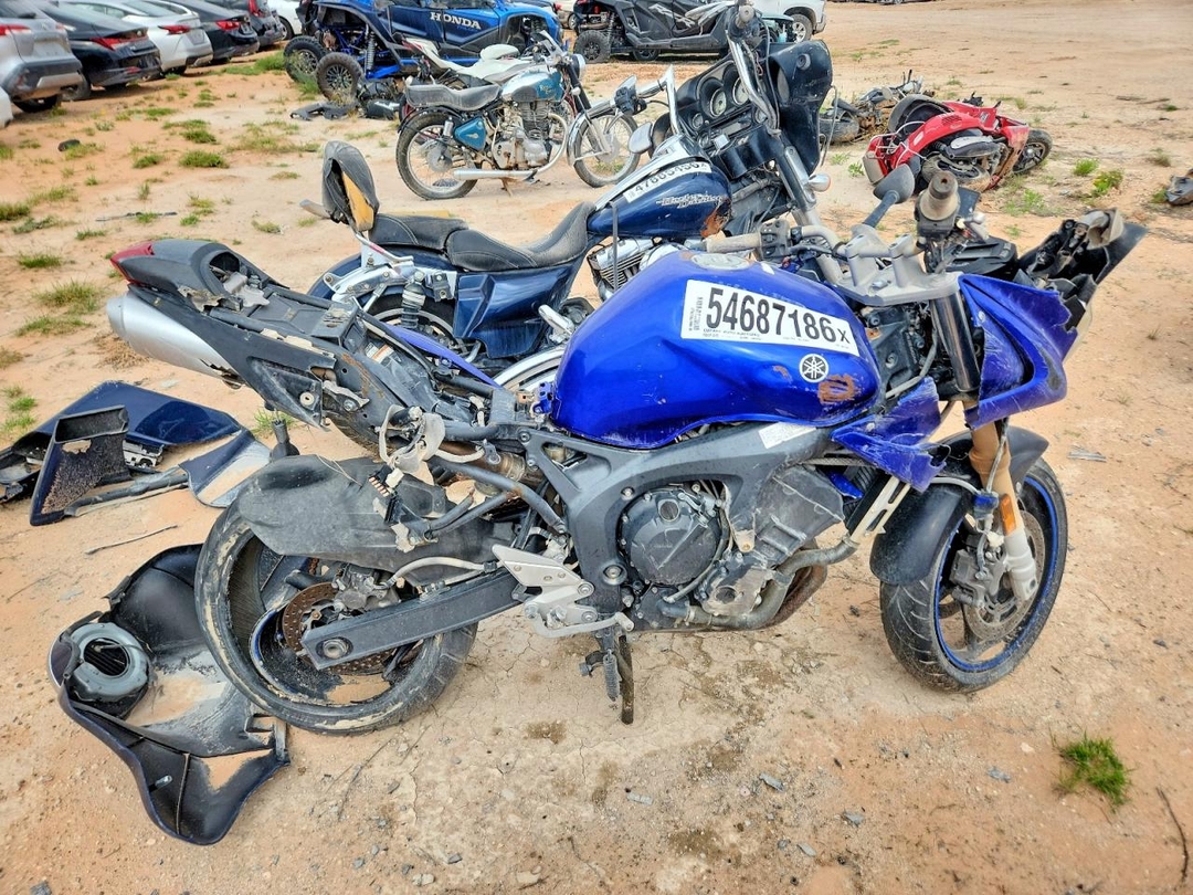 منظر 2006 YAMAHA FZ6 S، زاوية 1