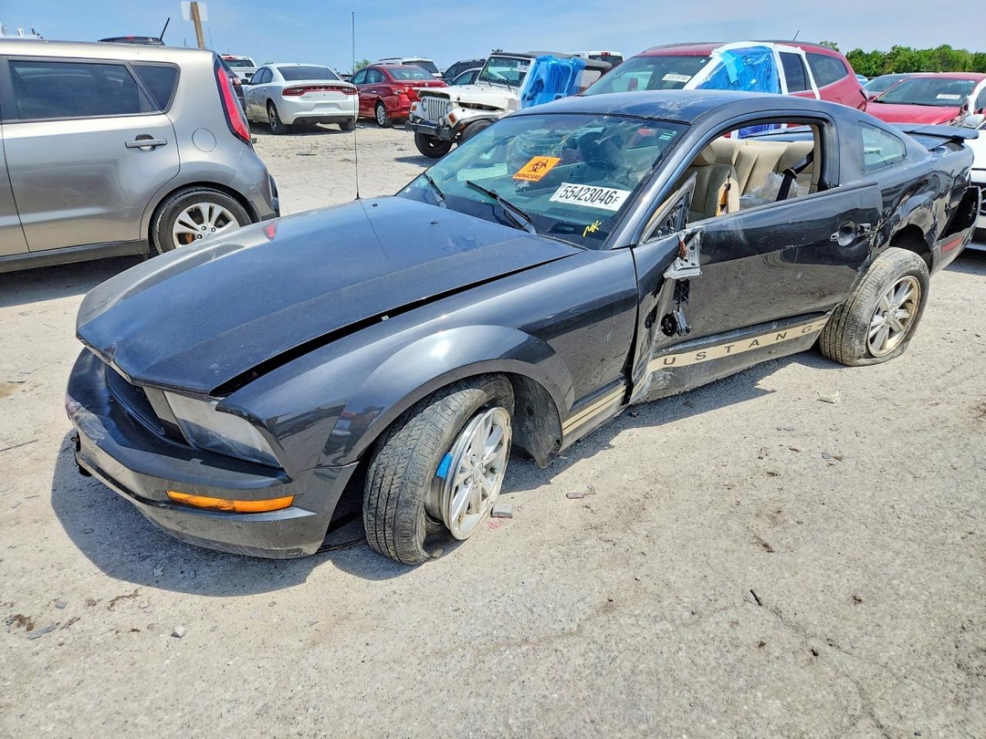 منظر 2008 FORD MUSTANG، زاوية 1
