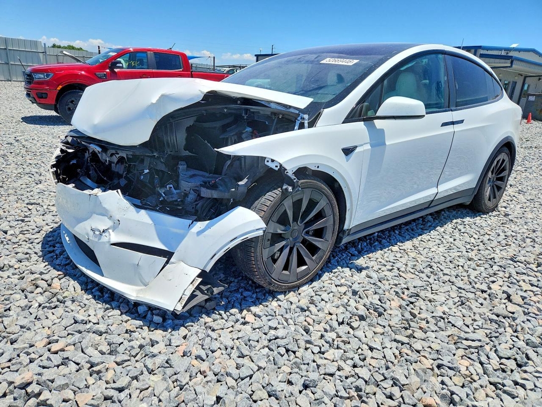 Вид 2023 TESLA MODEL X, угол 1
