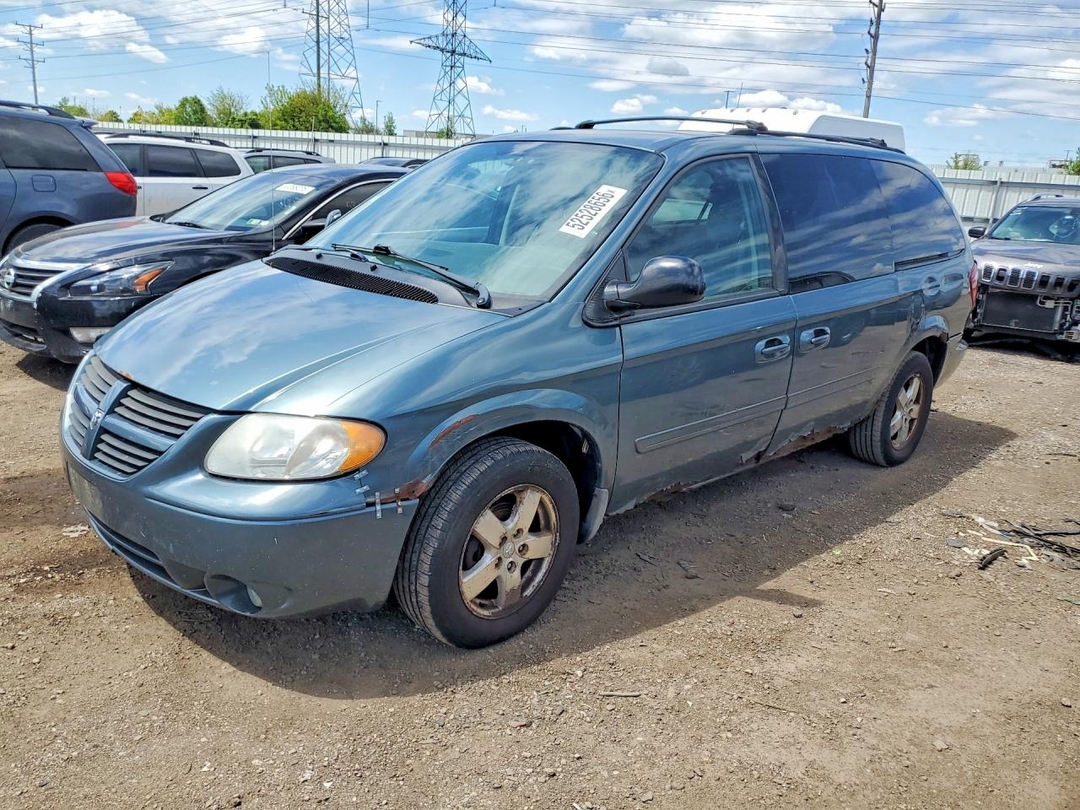 منظر 2006 DODGE GRAND CARAVAN SXT، زاوية 1