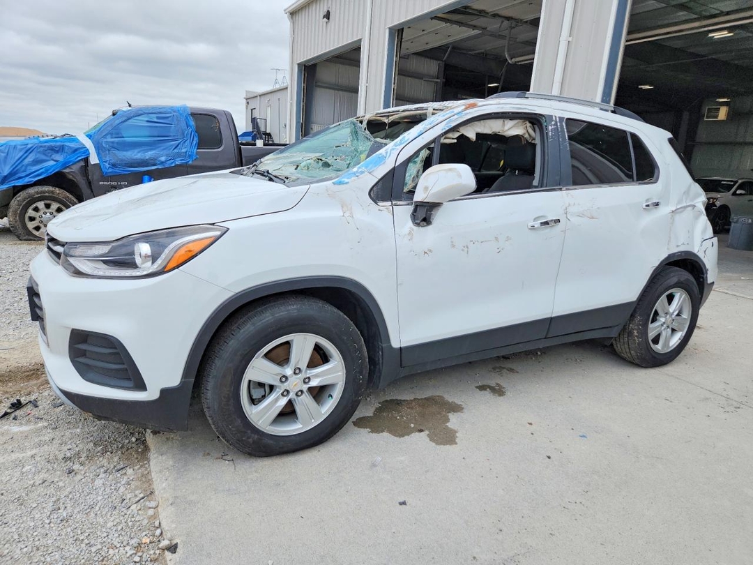 Vedere 2017 CHEVROLET TRAX 1LT, unghi 1
