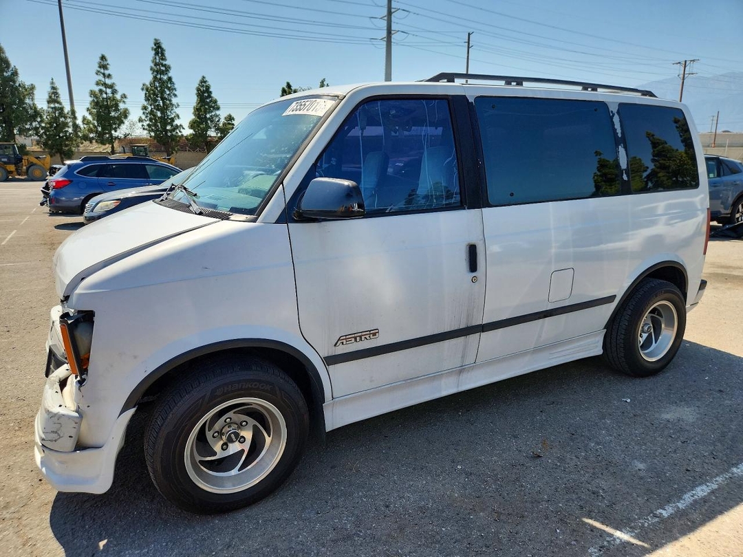 Vue de 1989 CHEVROLET ASTRO, angle 1