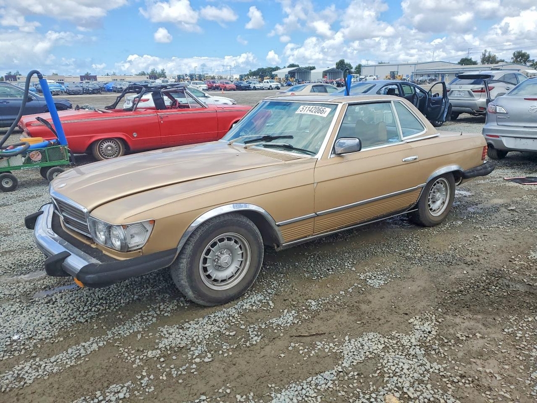 Vue de 1980 MERCEDES-BENZ SL-CLASS, angle 1