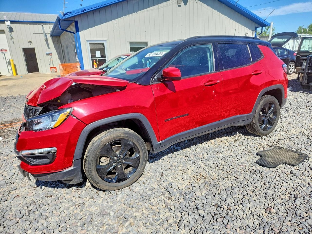 Vue de 2019 JEEP COMPASS LATITUDE, angle 1