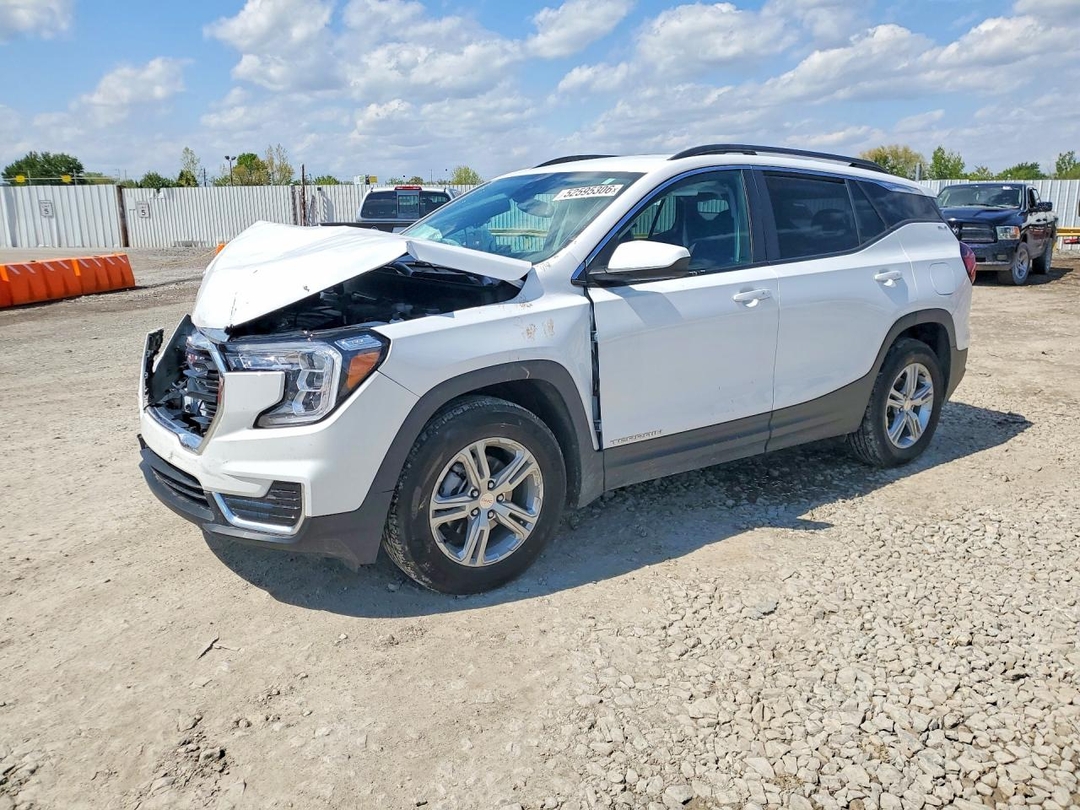 Вид 2024 GMC TERRAIN SLE, угол 1