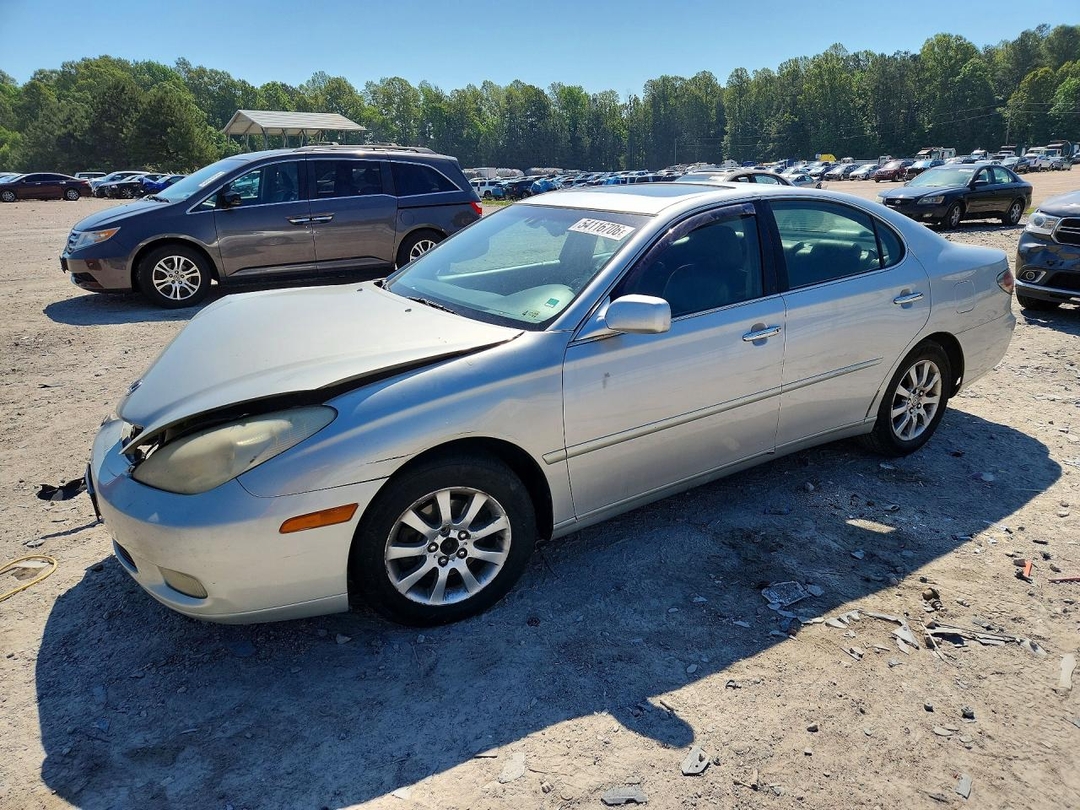 Vista de 2002 LEXUS ES 300, ángulo 1