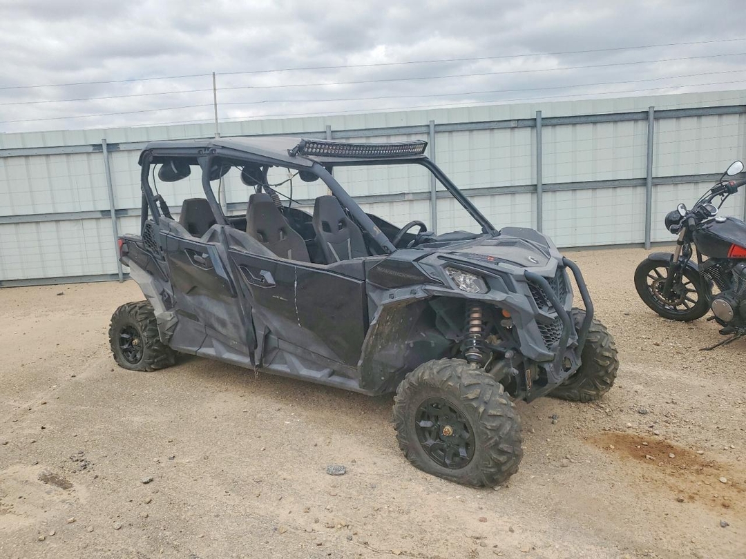 Вид 2022 CAN-AM MAVERICK SPORT UTILITY VEHICLE, угол 1