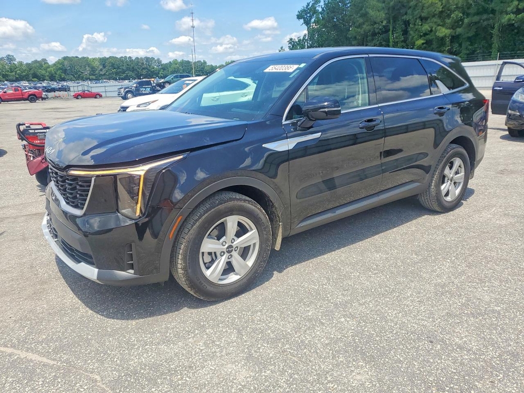 منظر 2026 KIA SORENTO LX، زاوية 1
