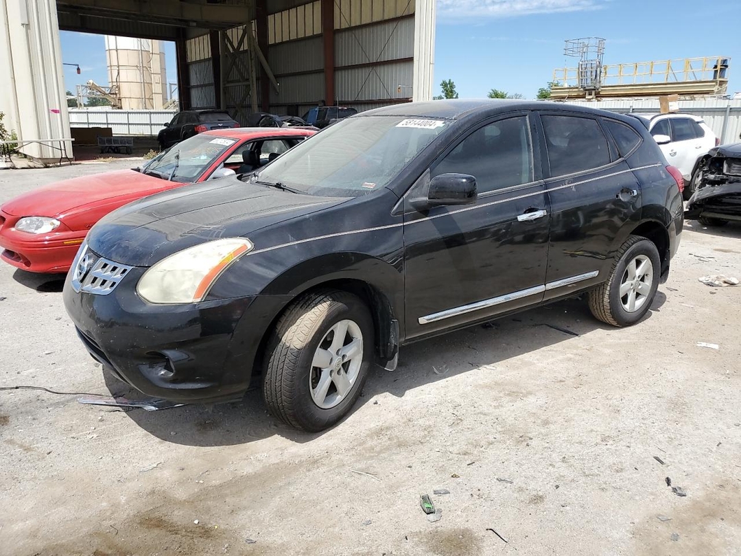 Vue de 2013 NISSAN ROGUE S, angle 1