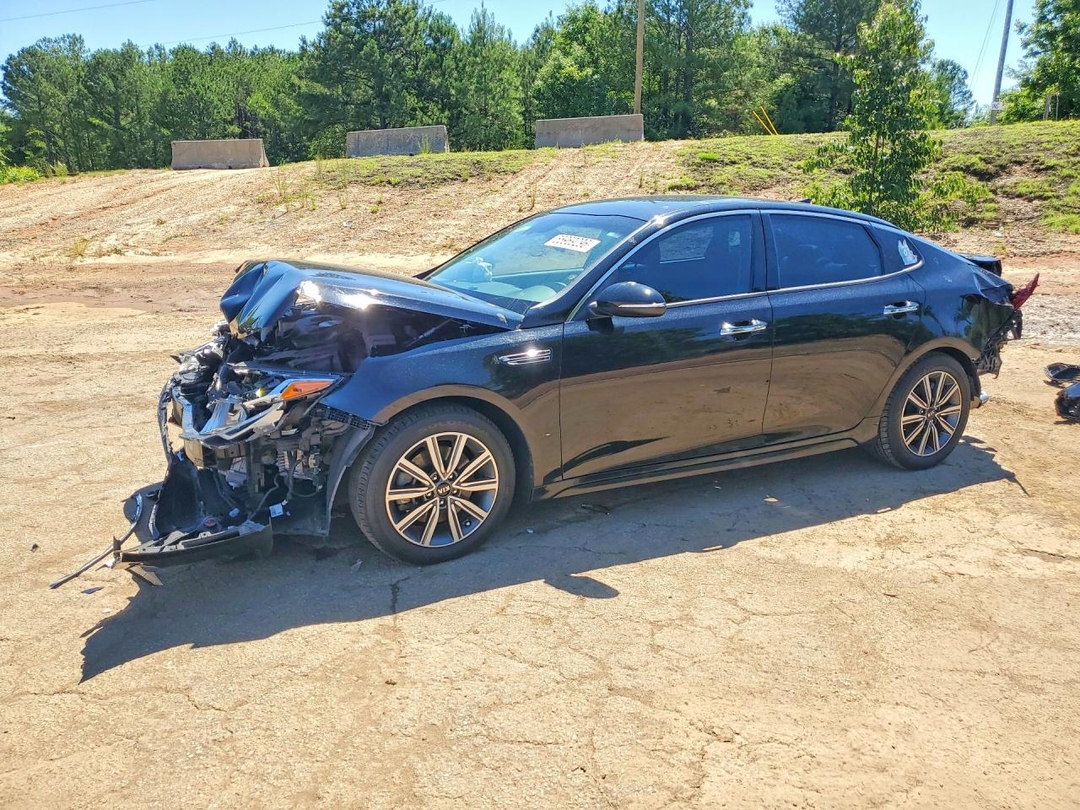 Vue de 2020 KIA OPTIMA EX, angle 1
