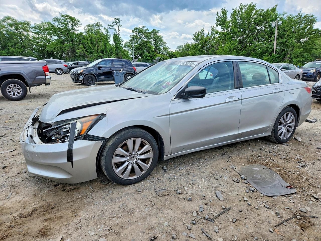 Vue de 2012 HONDA ACCORD EXL, angle 1