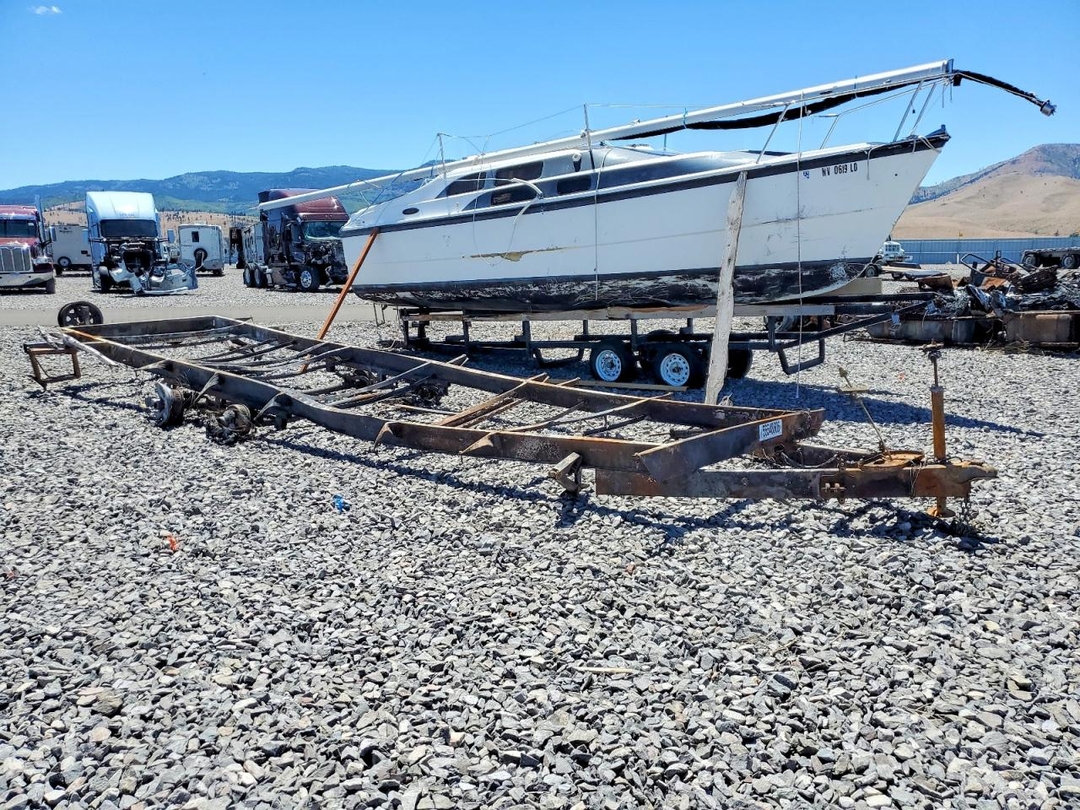 Vista de 2021 FOREST RIVER WILDWOOD UTILITY TRAILER, ángulo 1