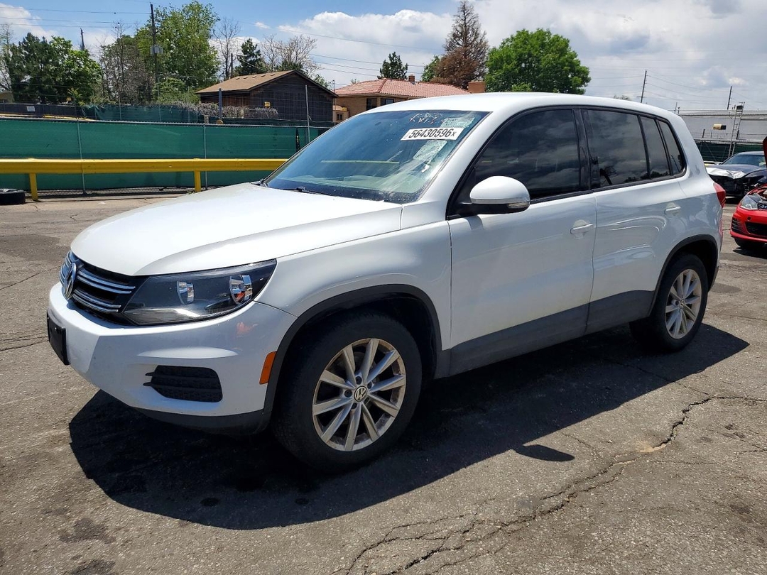 Vedere 2017 VOLKSWAGEN TIGUAN S, unghi 1