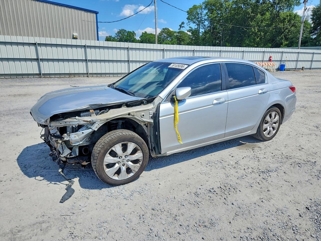 Vue de 2010 HONDA ACCORD EXL, angle 1