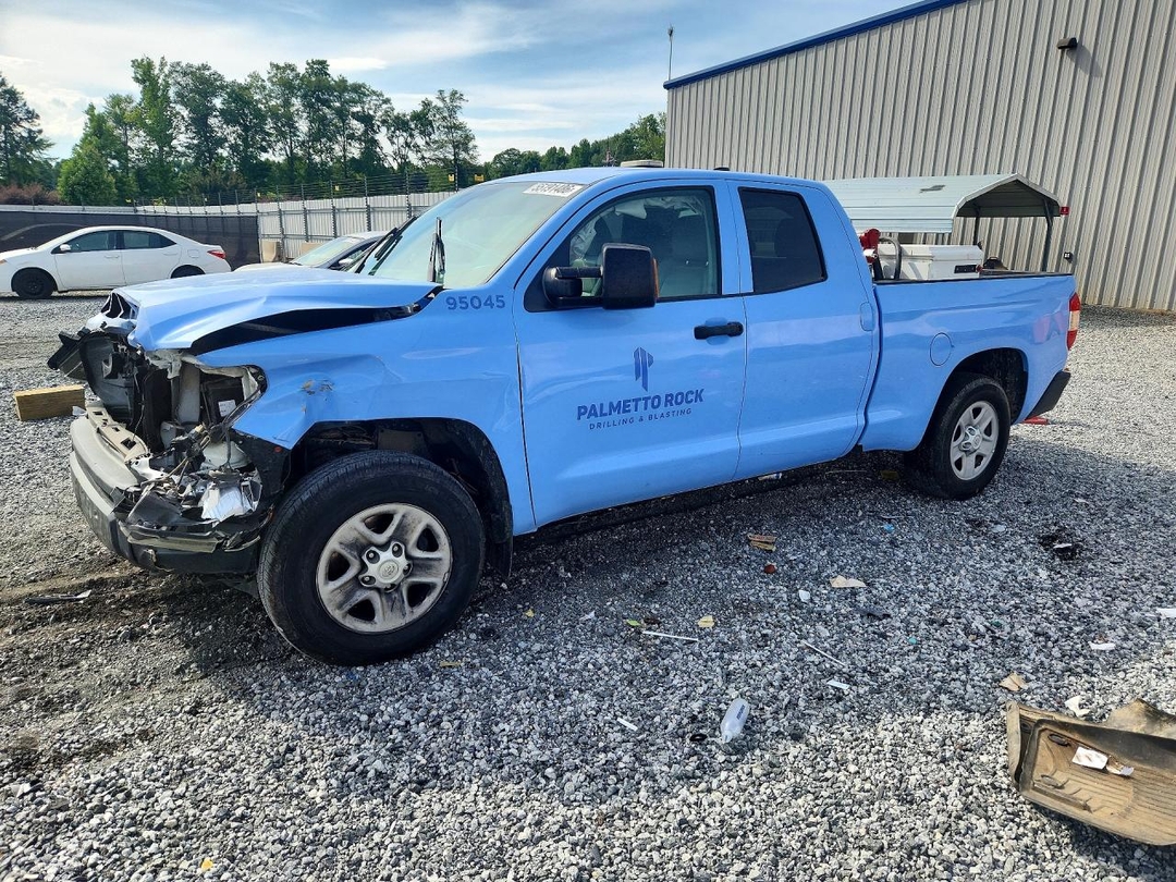 منظر 2021 TOYOTA TUNDRA SR، زاوية 1