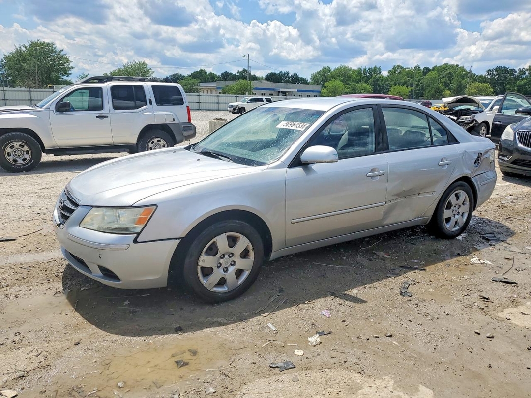 Vue de 2010 HYUNDAI SONATA GLS, angle 1