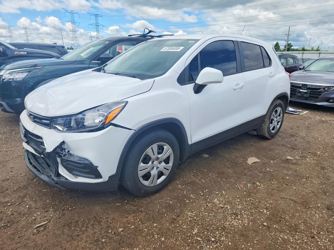 Vista de 2019 CHEVROLET TRAX LS, ángulo 1