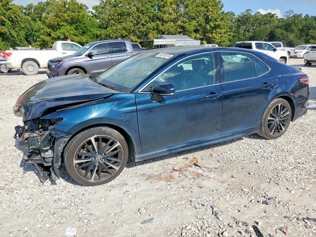 Vedere 2020 TOYOTA CAMRY XSE, unghi 1