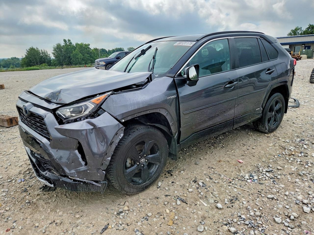 Vue de 2020 TOYOTA RAV4 XSE, angle 1